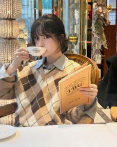 Mẹ Trọng Sinh, Con Cũng Trọng Sinh